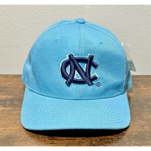 Vintage UNC North Carolina Tar Heels Blue Fitted Hat by Hunter Sz 6 7/8 NWT